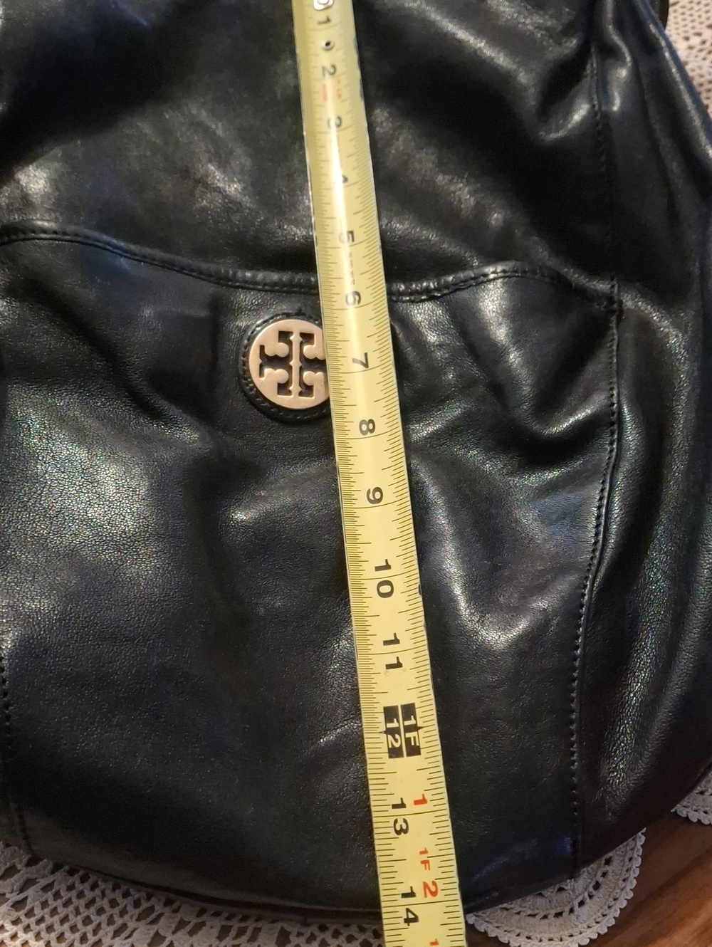Tory Burch Pre-loved Hobo Bag - Picture 11 of 11